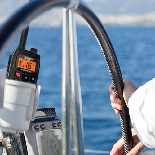 Uniden Atlantis 295 Radio Marina De Mano Gmrs / Vhf Flotante