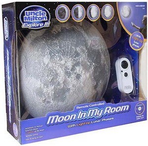 LUNA EN MI CUARTO DE UNCLE MILTON - MOON IN MY ROOM 30CM