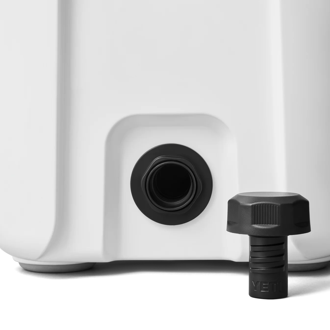 YETI Roadie de 15 QT  Hielera de color blanco